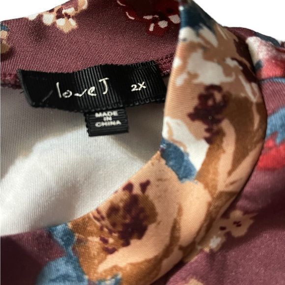 Floral‎ Print Blouse Size 2x - Picture 4 of 5